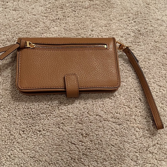 Tory Burch wristlet - Picture 3 of 4